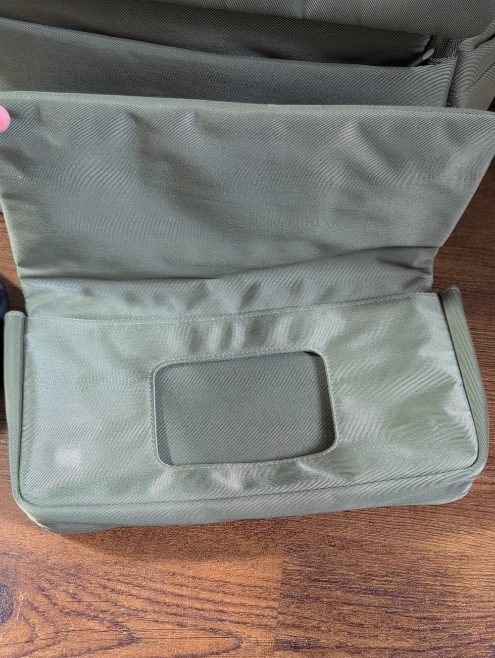 BEIS Diaper Backpack Earlier Generation - Picture 8 of 8